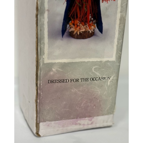 Gifts by House of Lloyd Dressed for The Occasion Pumpkin Scarecrow Decoration - Picture 7 of 10